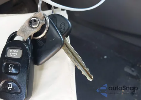 2016 Hyundai Elantra Se z USA, uszkodzony, nr VIN KMHDH4AE5GU481177